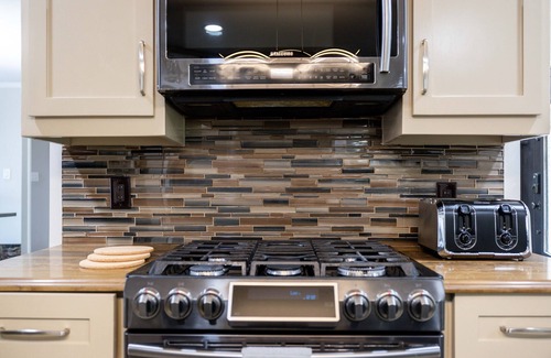Grand Prairie House | Spacious house near AT&T stadium