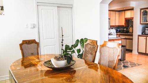 Pointe-aux-Trembles House | Spacious House near Downtown MTL