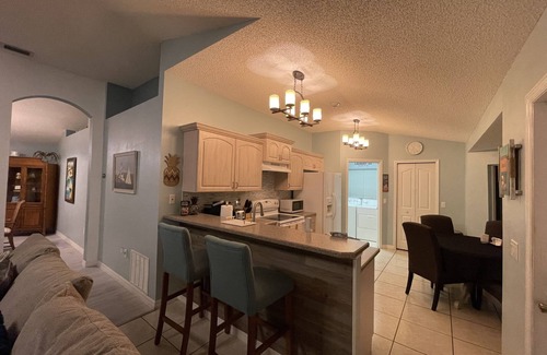 DeLand House | Spacious House near Downtown Deland