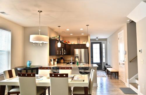 Myrtle Beach Apartment | Spacious House near the Beach 300