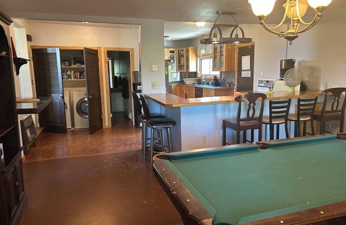 Gunnison House | Spacious House North of Gunnison, Close to the Bus Stop.