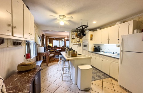 Gerton House | Spacious House, PERFECT Location,17 Miles to Asheville, Pets,View!