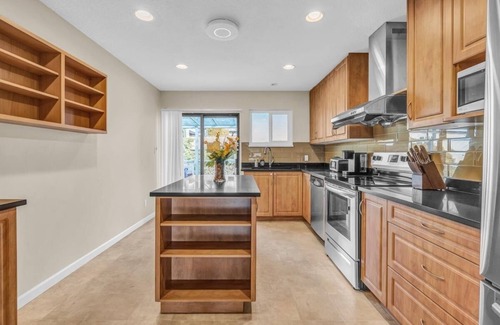 Fraserview House | Spacious house suit for family reunion and vacation