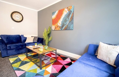 Patchway House | Spacious House w/Game Room in Bristol w/Parking