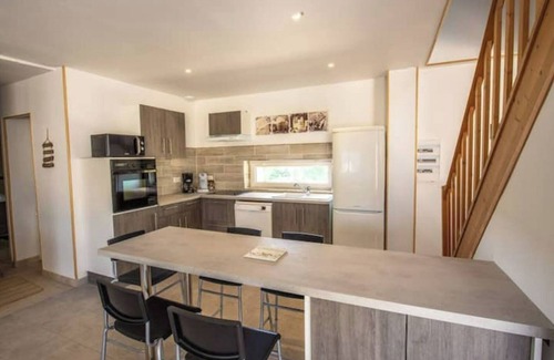 Curcy-sur-Orne House | SPACIOUS HOUSE WITH JACUZZI AND SAUNA