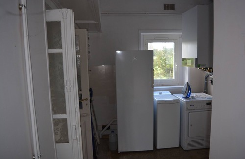 Vayrac House | Spacious House with large garden in Dordogne valley close to Rocamadour.