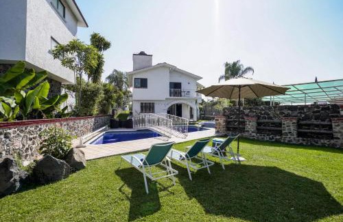Lomas de Cocoyoc House | Spacious House with Pool in Lomas de Cocoyoc 3 Bedrooms