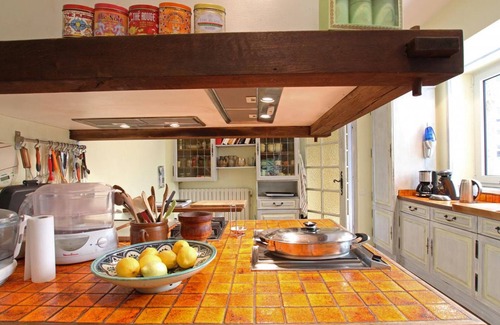 Omonville-la-Rogue Cottage | Spacious house with sea view, fireplace and garden