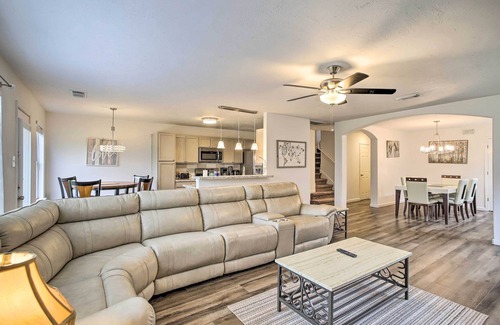Clodine House | Spacious Houston Getaway < 18 Mi to Downtown!