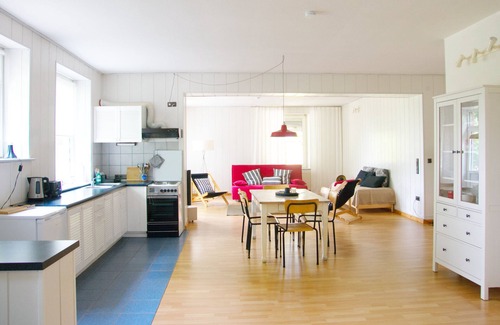 Lemgow Apartment | Spacious independent vacation apartment in an old dairy in Wendland