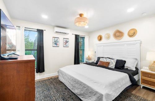 Inverness House | Spacious Inverness house near lake