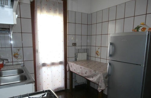 Roseto degli Abruzzi House | Spacious and welcoming apartment on a hill overlooking the sea
