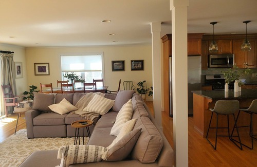 Jamestown House | Spacious Jamestown House - 6 Miles to Newport - Minutes from Beach