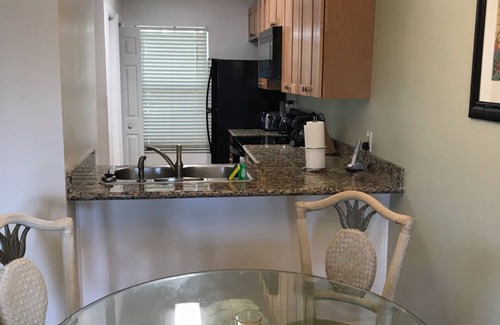 Key West Condo | Spacious Key West Condo at Coconut Mallory Resort & Marina