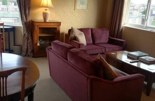 Newcastle-upon-Tyne House | Spacious luxury 2 double Bedroom flat in Newcastle