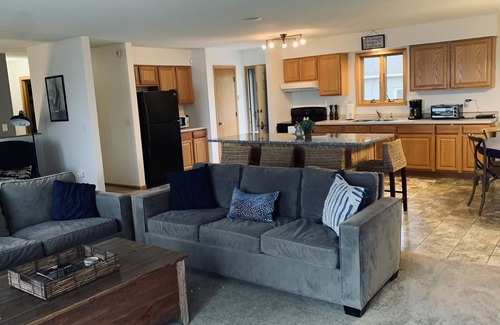 Fergus Falls House | Spacious Lake Home on Jewett Lake