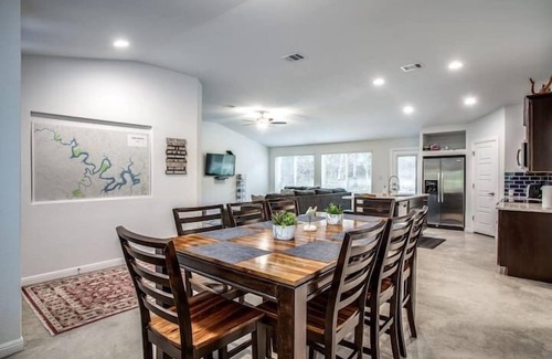 Lago Vista House | Spacious Lake Travis getaway with boat parking