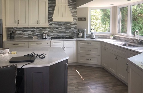 Huron-Kinloss House | Spacious Lakefront House