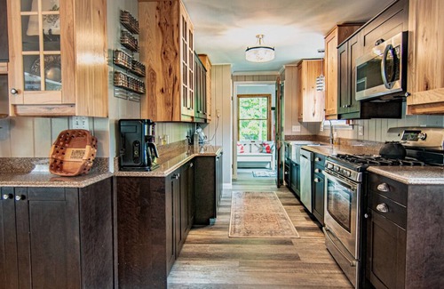 Beaver Island House | Spacious Lakehouse ~ great for large groups!