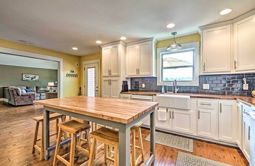 Mammoth Cave House | Spacious Lakehouse Getaway at Mammoth Cave