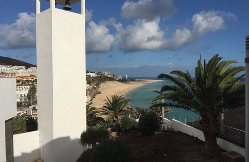 Morro Jable Apartment | Spacious, large terrace, sunny, WiFi, from the sea, 250 m. from the beach