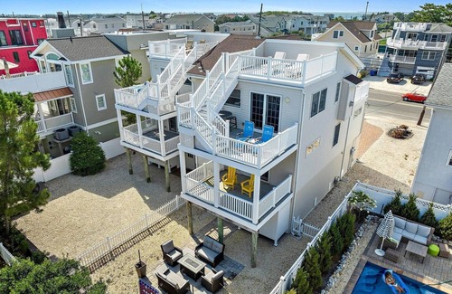 South Beach Haven House | Spacious LBI Beach House Rental – Steps from the Sand on a quiet Beach Block!