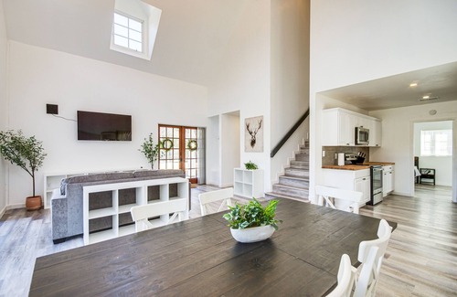 Lexington House | Spacious Lexington Home w/Fire Pit: Hunt & Fish!