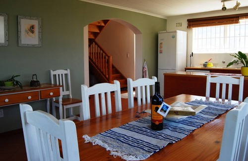 Pringle Bay House | Spacious, Light and Ideally Located -100 m to Beach,1h to Cape Town,South Africa