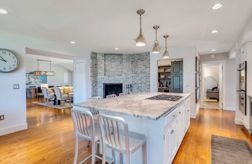 New Preston House | Spacious Litchfield County Lake House steps away from Lake Waramaug Perfect.