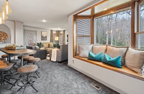 Fairview House | Spacious Lodge with Hot Tub, Firepit, Game Room