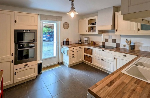 Errevet Cottage | Spacious lodging in Southern Vosges with garden and secure parking