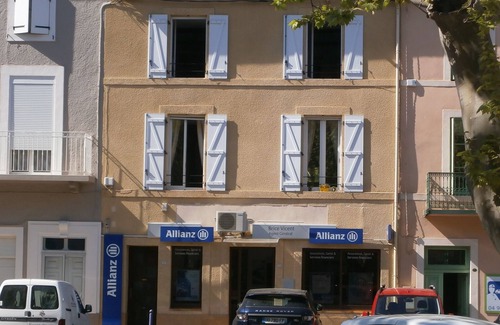 Saint-Chinian Apartment | Spacious loft apartment in lovely Saint-Chinian