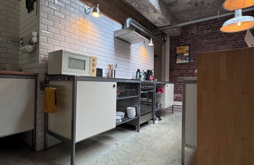 Liege Apartment | Spacious loft, private parking, courtyard and terrace. Pets welcome!