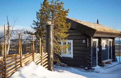 Al Municipality House | Spacious log cabin with panoramic view