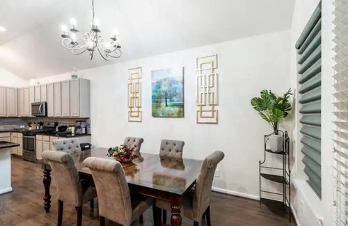 Atascocita House | Spacious long stay family home in Kingwood/Humble, Texas