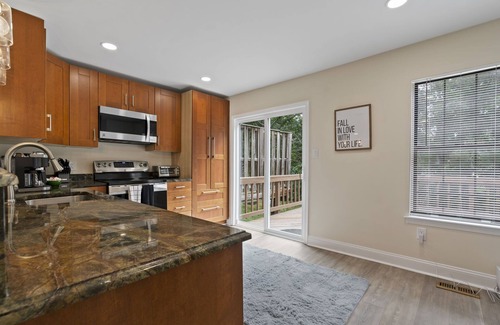 Clifton House | Spacious & Luxe EU TH to Relax&Enjoy -Close to IAD