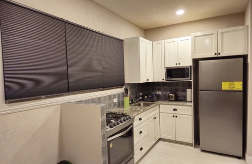 Georgetown Apartment | Spacious Luxurious Flat - Safe Neighborhood In Embassies and Hotel Area