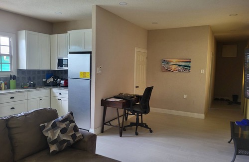 Georgetown Apartment | Spacious Luxurious Flat - Safe Neighborhood In Embassies and Hotel Area