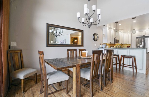 Purgatory Condo | Spacious luxury condo & great views – book now for Summer and Fall dates