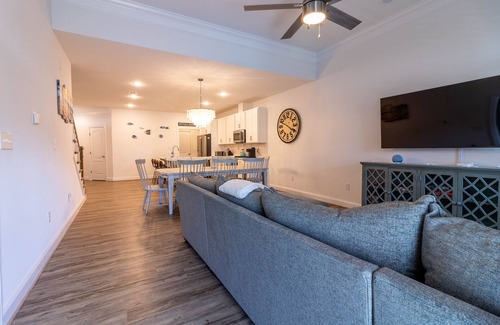 Frankford House | Spacious luxury home 5 miles from Bethany Beach with family-friendly amenities!