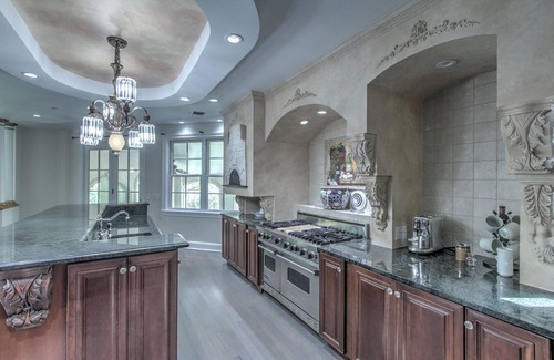 Oakdale House | Spacious Luxury home w/ beaches nearby in Oakdale