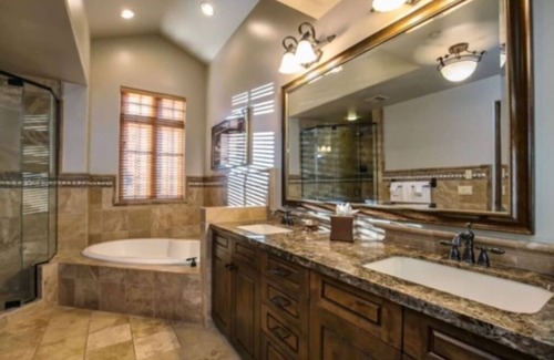 Pronghorn House | Spacious Luxury Townhome in Juniper Preserve at Pronghorn Golf Resort. n