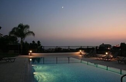 Peyia Town Villa | Spacious Luxury Villa With Sea And Mountain Views