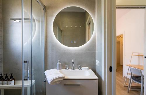 Valle de los Galanes House | Spacious Malaga House Free parking and yard