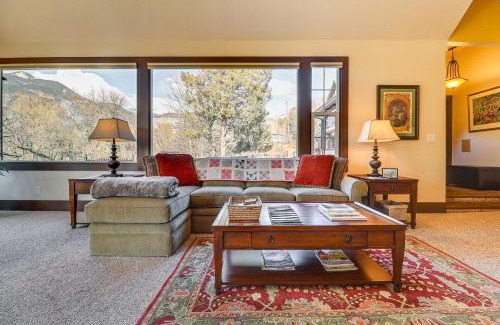 Manitou Springs House | Spacious Manitou Home with Views in Central Location