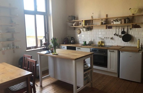 Calbe Apartment | Spacious manor house apartment near the Saale and Elbe rivers
