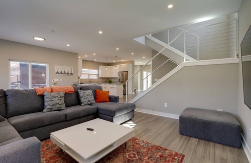 Bottineau House | Spacious Minneapolis Vacation Rental w/Game Room!