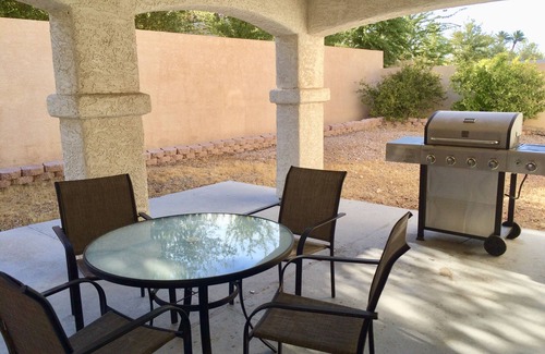 Spring Valley House | Spacious, minutes to the Strip and airport