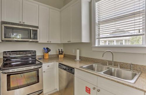 Miramar Beach House | Spacious Miramar Beach Cottage with Beach Access!