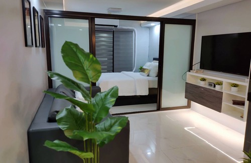 Cagayan de Oro Condo | Spacious, Modern Condo & on the ground floor